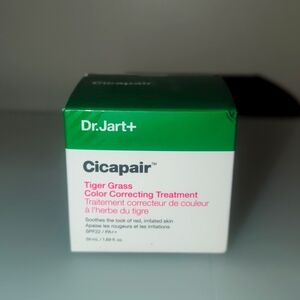 COPY - COPY - Dr. Jart+ Cicapair Tiger Grass Color Correcting Treatment SPF22 1…